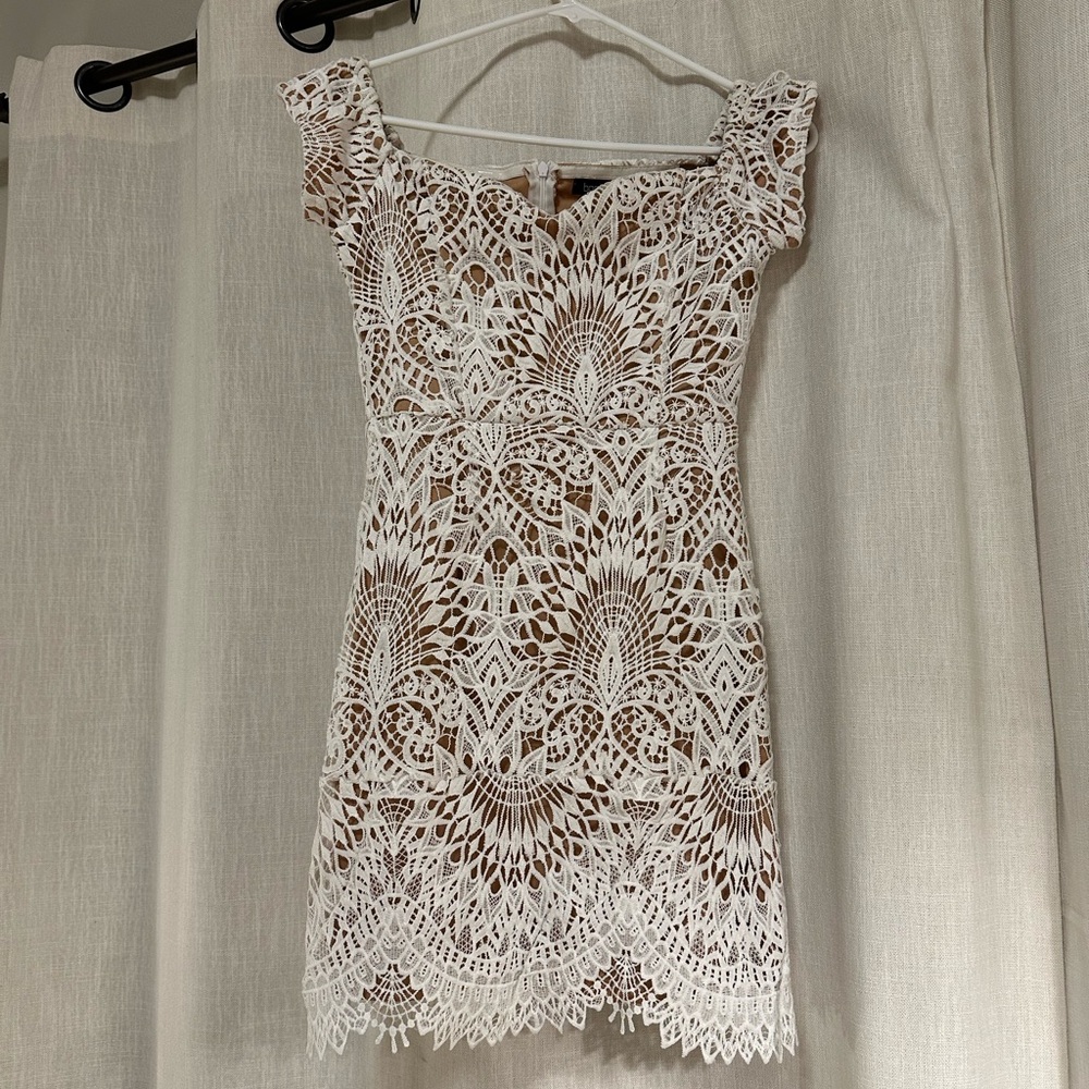 Boohoo White Lace Dress